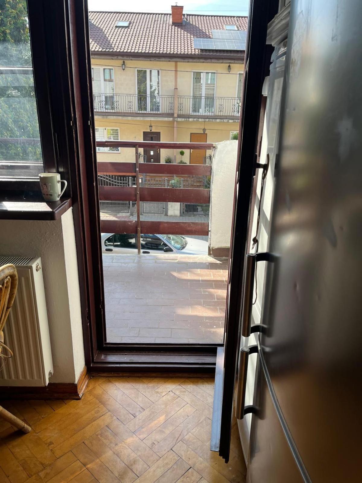 Eden Life Nakvynės namai Warsaw